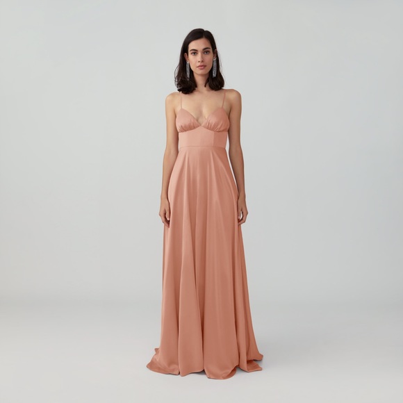 Fame and Partners Dresses & Skirts - Fame and Partners Strappy Tri Cup Gown